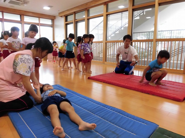 4�Ύ��̑̈�w��