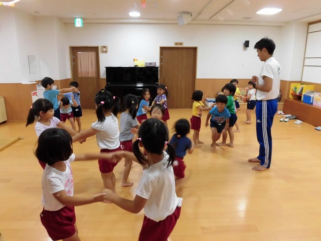 4�Ύ��̑̈�w��