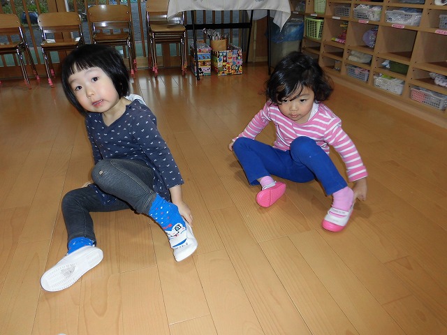 �����Ɛi��