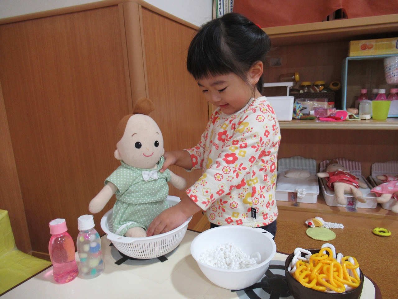 ��������